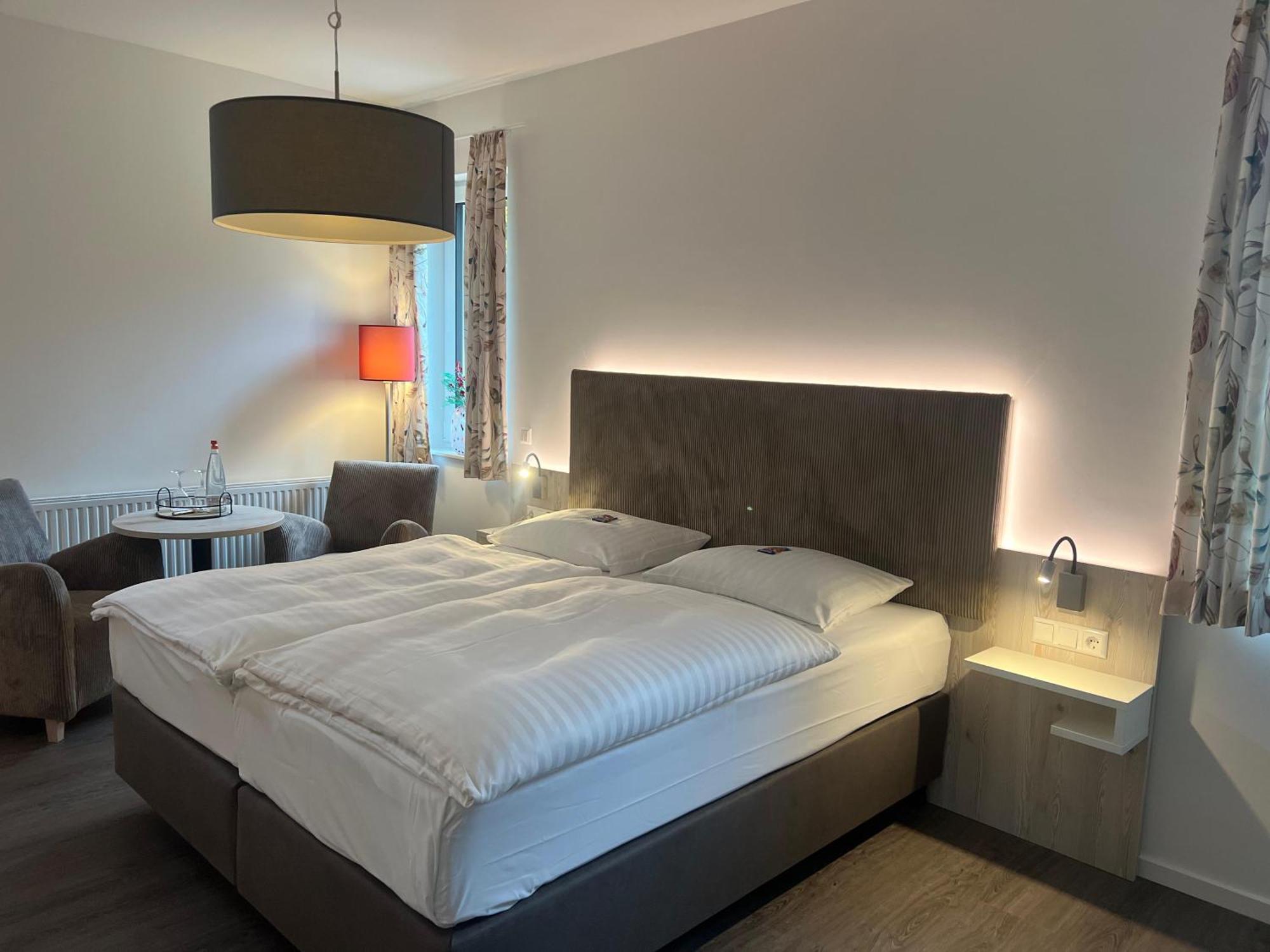Hotel Zur Post Neubruchhausen Exteriér fotografie