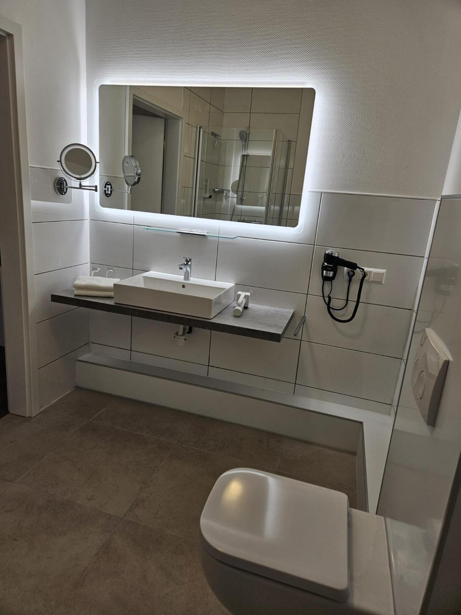 Hotel Zur Post Neubruchhausen Exteriér fotografie