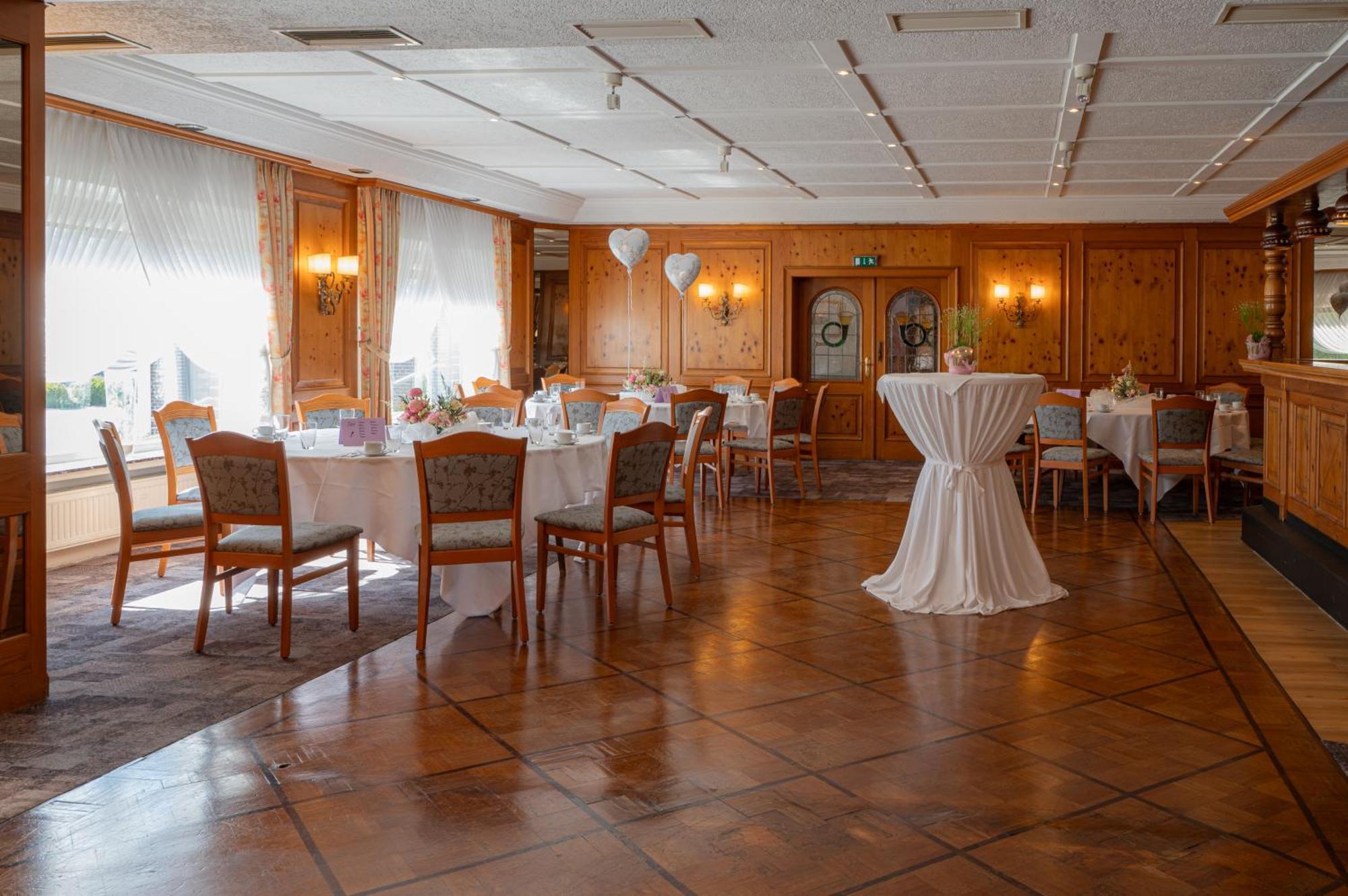 Hotel Zur Post Neubruchhausen Exteriér fotografie