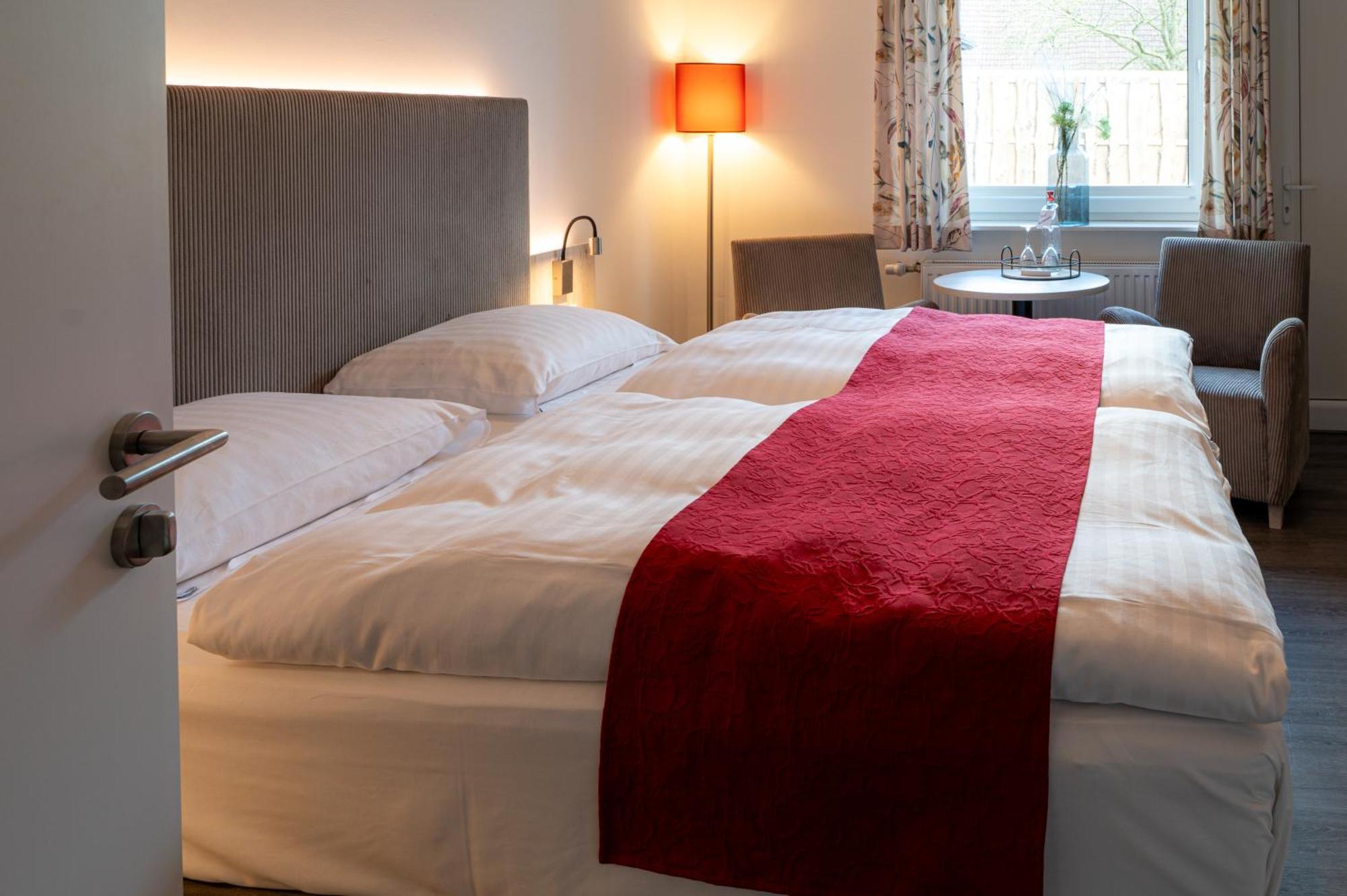 Hotel Zur Post Neubruchhausen Exteriér fotografie
