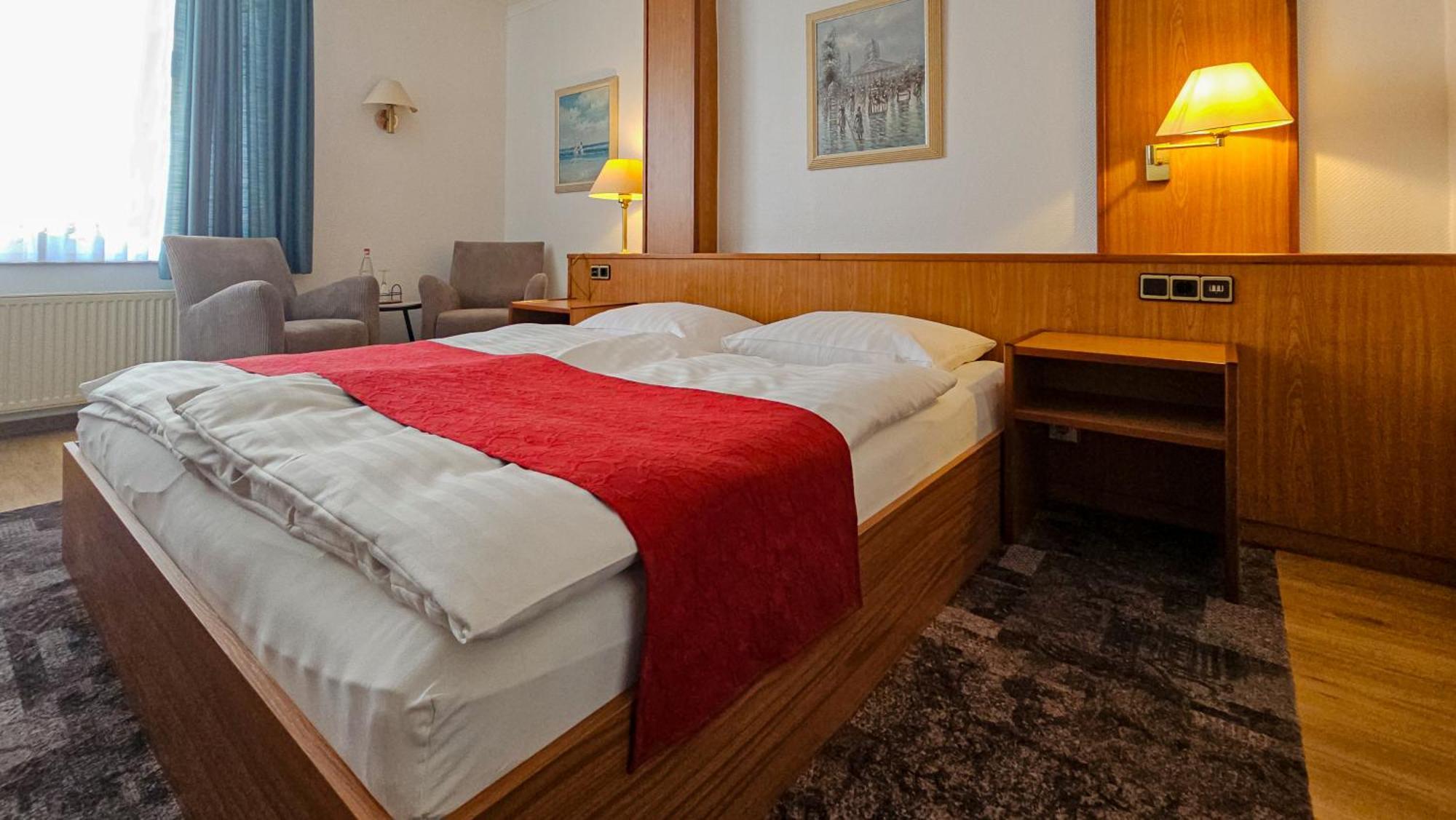 Hotel Zur Post Neubruchhausen Exteriér fotografie